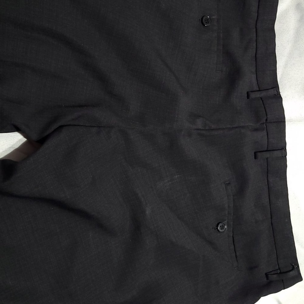 Black Pattern flat front - Picture 2 of 4